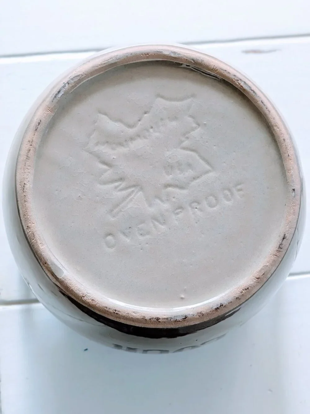 VTG Flour Monmouth USA Stoneware Crock Brown Dipped Bean Pot Jar Maple Leaf